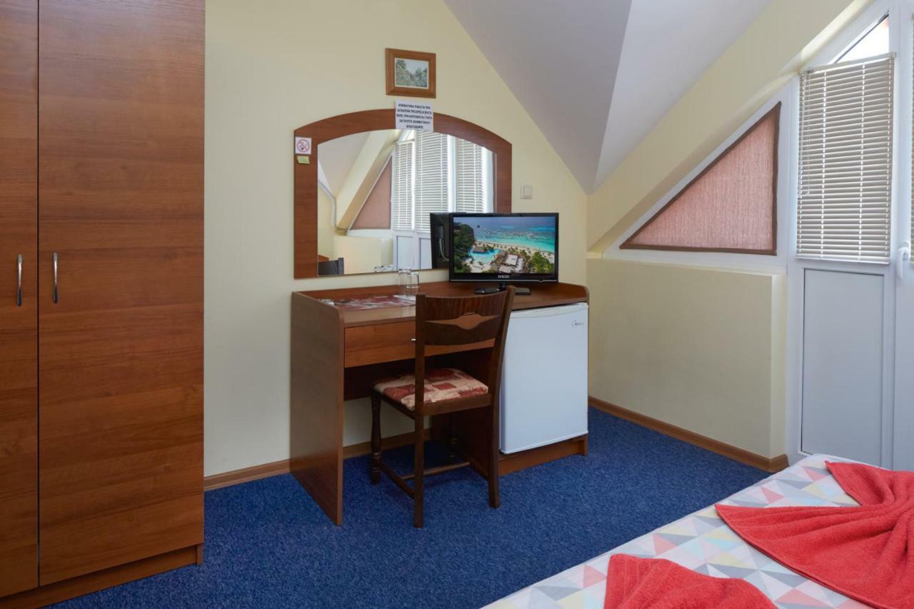 Guest House Plechkarovi Ravda Extérieur photo